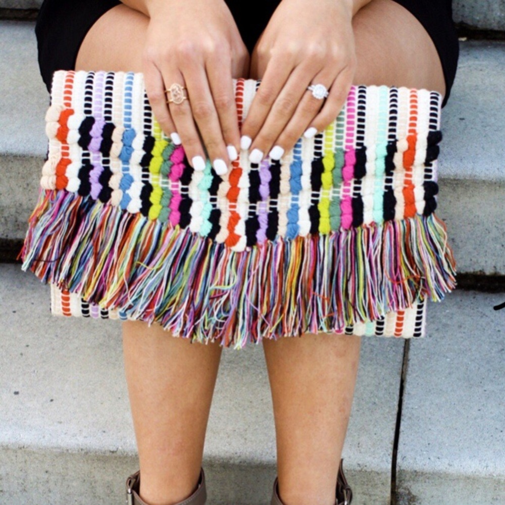 NWOT Stella and Dot Taj clutch